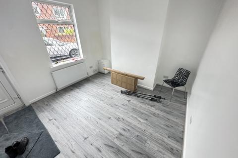 2 bedroom terraced house to rent, Harper Street, Stockport, Cheshire, SK3