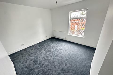 2 bedroom terraced house to rent, Harper Street, Stockport, Cheshire, SK3