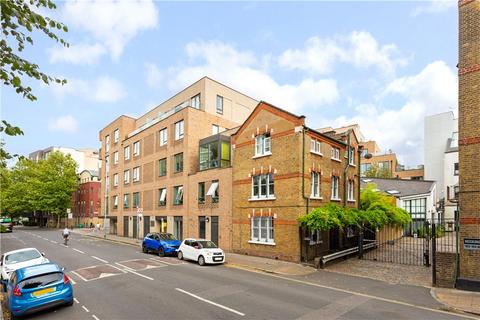 1 bedroom flat for sale, Queens Court, 2 Old Jamaica Road, London, SE16