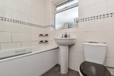 20 Ansell Grove, Carshalton, SM5 2BB