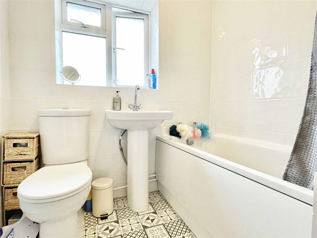 Bath1.jpg