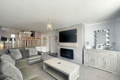 5 bedroom property for sale, Eastfield, Peterlee, Durham, SR8 4SS