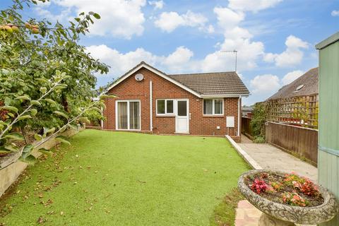 3 bedroom detached bungalow for sale, Thornborough Close, Ryde, Isle of Wight