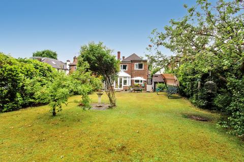 undefined, Leopold Avenue, Farnborough , GU14