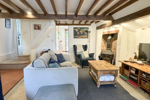 2 bedroom cottage for sale, Long Crendon, Buckinghamshire