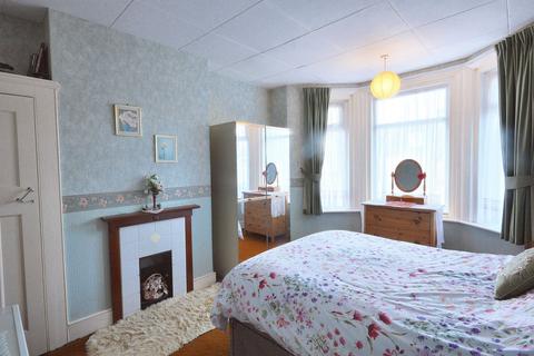 54 Ashley Avenue, Folkestone, CT19 4PR