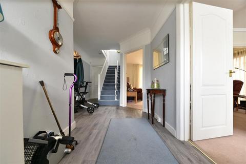 33 New Road, Broxbourne, EN10 7LN