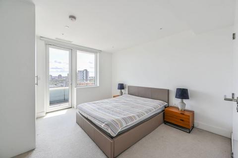 2 bedroom flat for sale, Lombard Wharf, Lombard Road, Battersea, London, SW11
