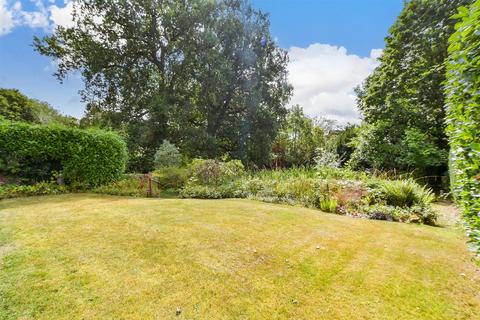 Oaklands Lodge Oaks Road, Reigate, RH2 0LE