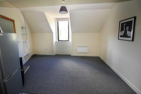 1 bedroom flat for sale, Kirk Brae, Galashiels