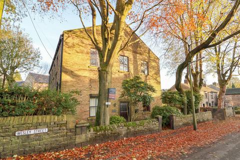 4 bedroom detached house for sale, Wesley Street, Glossop SK13