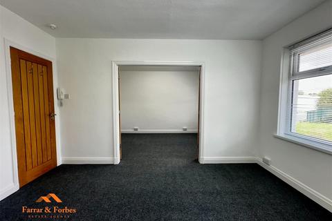 Office to rent, Windy Bank, Colne BB8