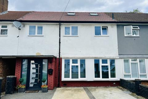 3 bedroom terraced house for sale, Farm Avenue, Wembley