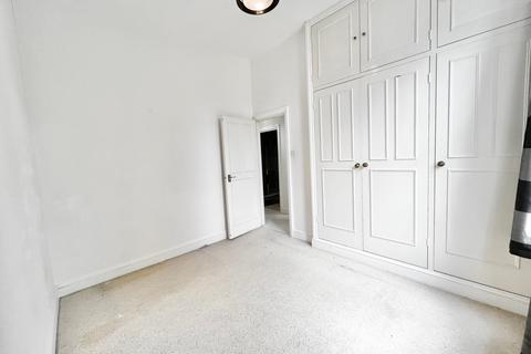 1 bedroom flat for sale, Sutherland Avenue, London W9