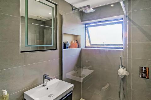 22 Highfield Green, Epping, CM16 5HD