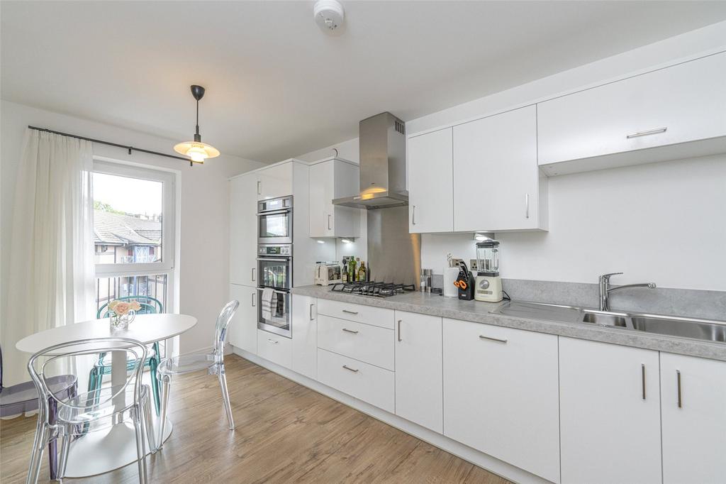 Dining Kitchen Alt