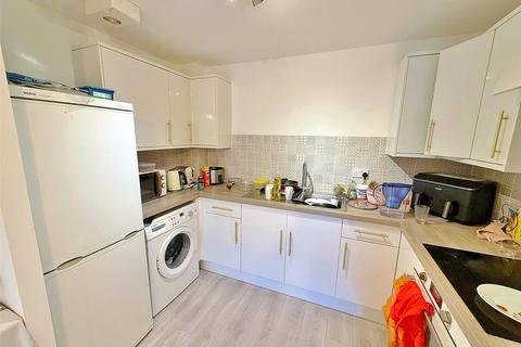 undefined, Chertsey Road, Woking, Surrey, GU21