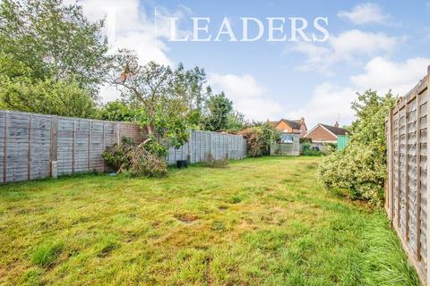 3 bedroom semi-detached house to rent, Oldbury Road, St. John's, WR2