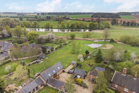 6 bedroom country house for sale, Thetford Road, Fakenham Magna