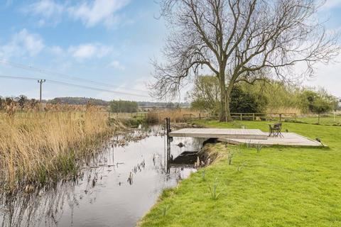 6 bedroom country house for sale, Thetford Road, Fakenham Magna