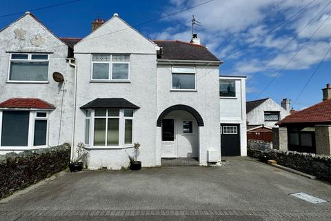 4 bedroom semi-detached house for sale, Garth Road, Holyhead