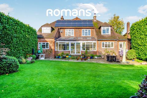 4 bedroom detached house to rent, Compton, Winchester