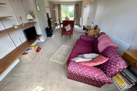 49 Moss Drive, Sutton Coldfield, B72 1JQ