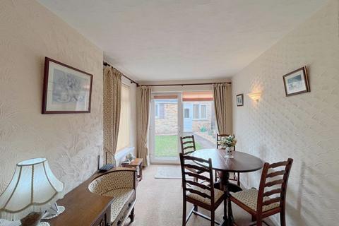 17 Crane Drive, Burntwood, WS7 4SW