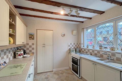 17 Crane Drive, Burntwood, WS7 4SW
