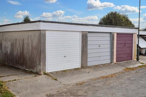 2 bedroom bungalow for sale, Cumber Close, Brixham