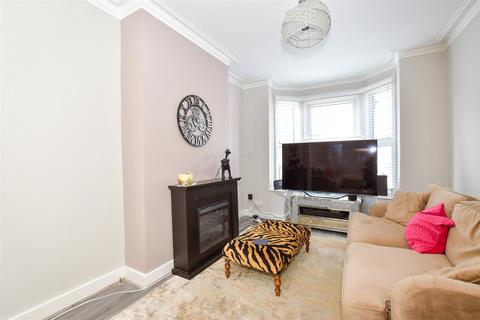 3 bedroom terraced house for sale, Highgate Road, Copnor, Portsmouth, Hampshire