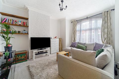 2 bedroom maisonette for sale, Kingston Road, Wimbledon Chase, London, SW20 8JR