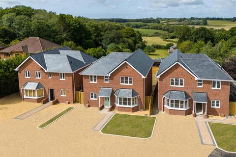 4 bedroom house for sale, Nettlestone Village, Isle of Wight