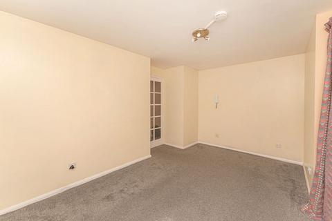 1 bedroom apartment for sale, Linnet Close, Edmonton