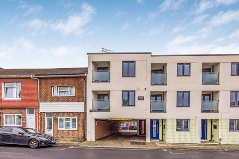 2 bedroom flat for sale, Melissa Terrace, Southsea