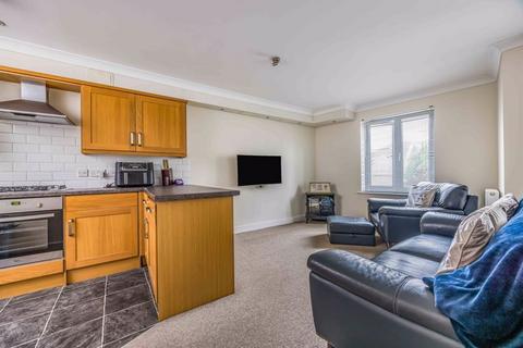 2 bedroom flat for sale, Melissa Terrace, Southsea