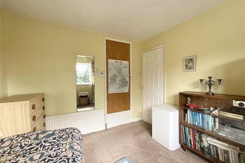 50 Medlock Drive, Sheffield, S13 9BB