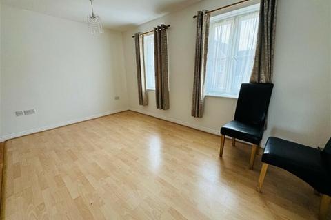 1 bedroom flat to rent, HEVINGHAM DRIVE, CHADWELL HEATH RM6