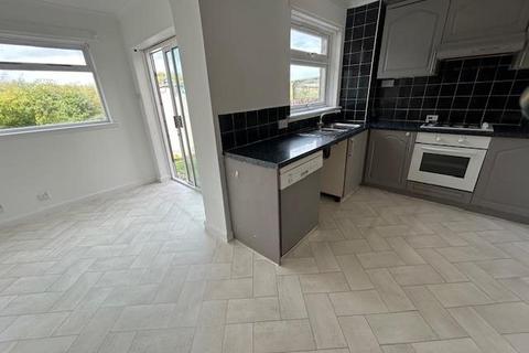 30 Kirkton Crescent, Coatbridge, ML5 4TR