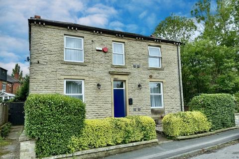 3 bedroom detached house for sale, Snelsins Lane, Cleckheaton, BD19