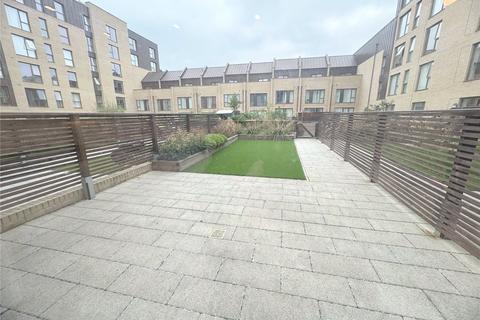 3 bedroom terraced house to rent, India Way, London, NW7