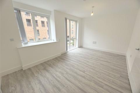 3 bedroom terraced house to rent, India Way, London, NW7