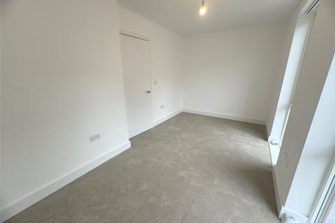 3 bedroom terraced house to rent, Royal Engineers Way, London, NW7