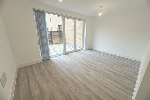 3 bedroom terraced house to rent, Royal Engineers Way, London, NW7