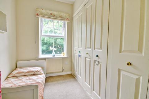 25 Barrington Close, Framwellgate Moor, Durham, DH1 5BX