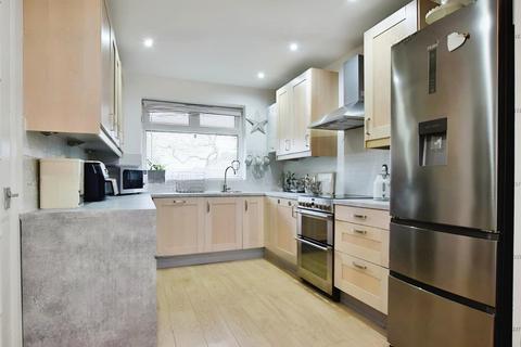 21 Tayfield Road, Manchester, M22 1BQ