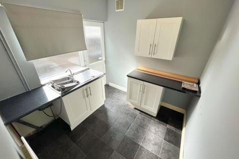 2 bedroom terraced house to rent, Bradford Terrace, Staffordshire ST1