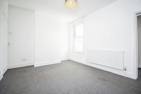 213 Balmoral Road, Gillingham, ME7 4QH