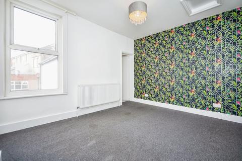 213 Balmoral Road, Gillingham, ME7 4QH