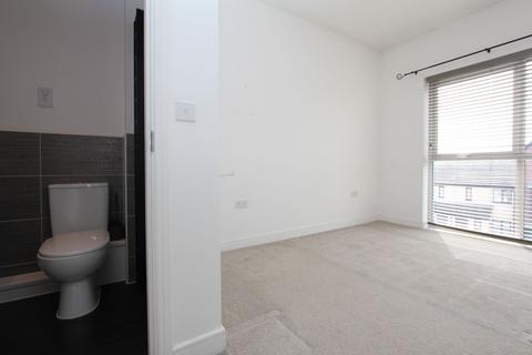 2 bedroom flat for sale, Heol Finch, Barry, CF62